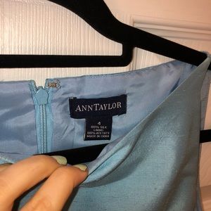 ANN TAYLOR VINTAGE SILK DEEPIONI DRESS